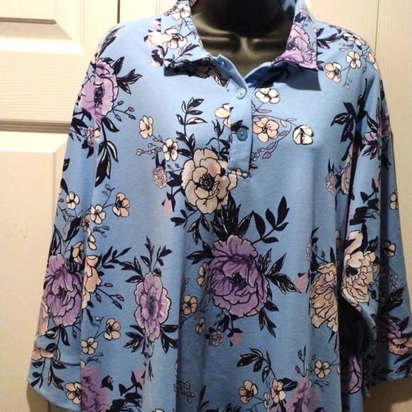 Vicki Wayne Floral Top 2X - Picture 2 of 7